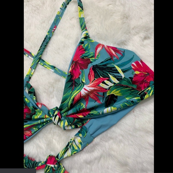 NEW Tart Collections Praver Tropical Floral Bikini Top [SZ Small ] Blue‎ Pink - Picture 5 of 8